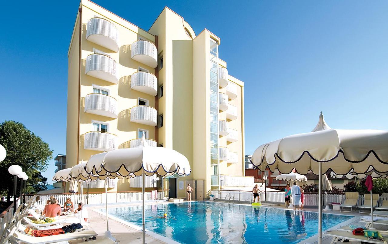 Salus Smart & Chic Hotel Lido di Jesolo Exterior foto