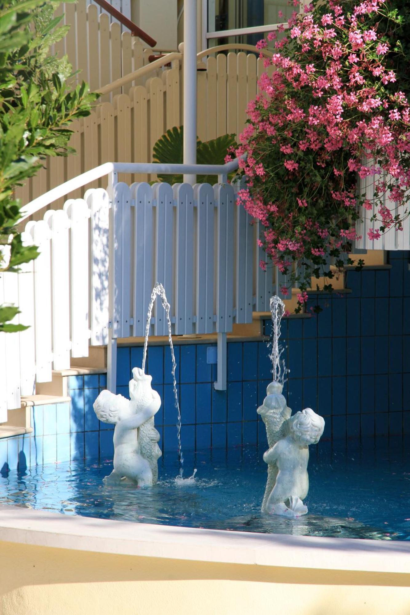 Salus Smart & Chic Hotel Lido di Jesolo Exterior foto
